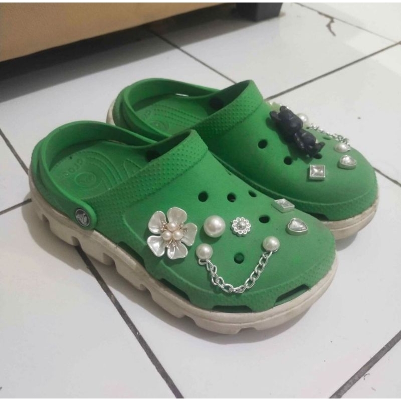 sendal Crocs second