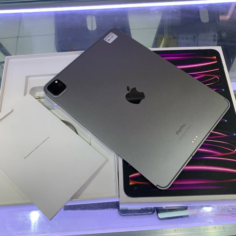 iPad pro m2 ibox wifi only 128Gb fullset original