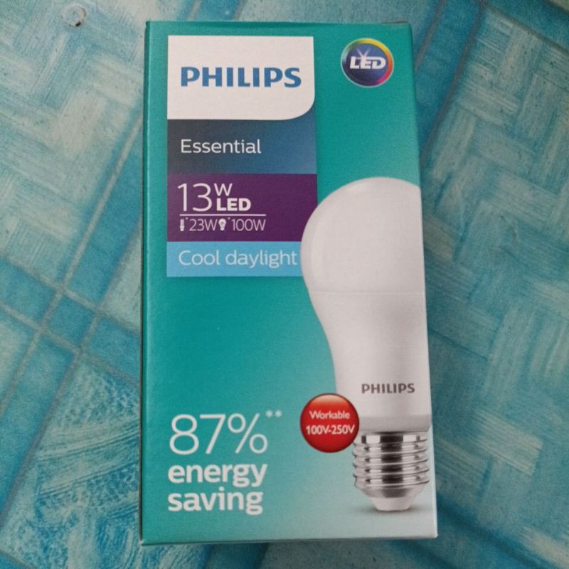 Lampu LED Philips Essential 13W