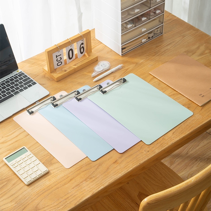 

Papan Jalan A4 ATK Clipboard Fleksibel Ringan Papan Ujian Bisa Digantung Clipfolder Map Dokumen Organizer File Alat Tulis Sekolah Kantor Pelajar