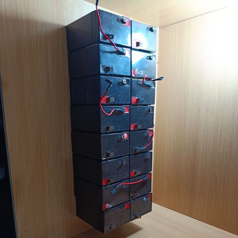 AKI MOBIL MAINAN ANAK 6V 4,5A