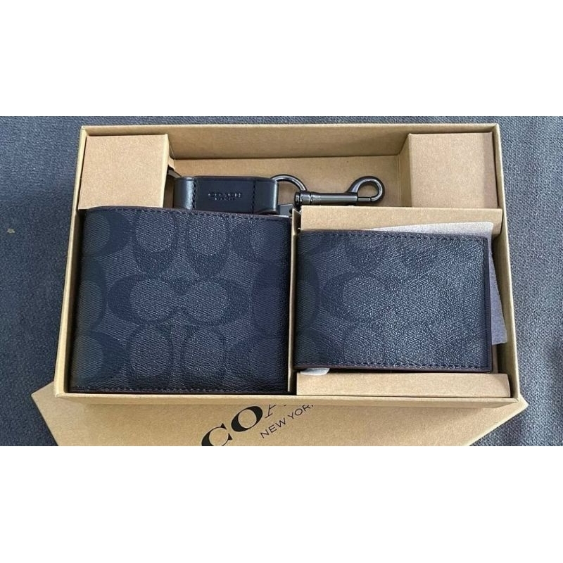 

coach wallet set