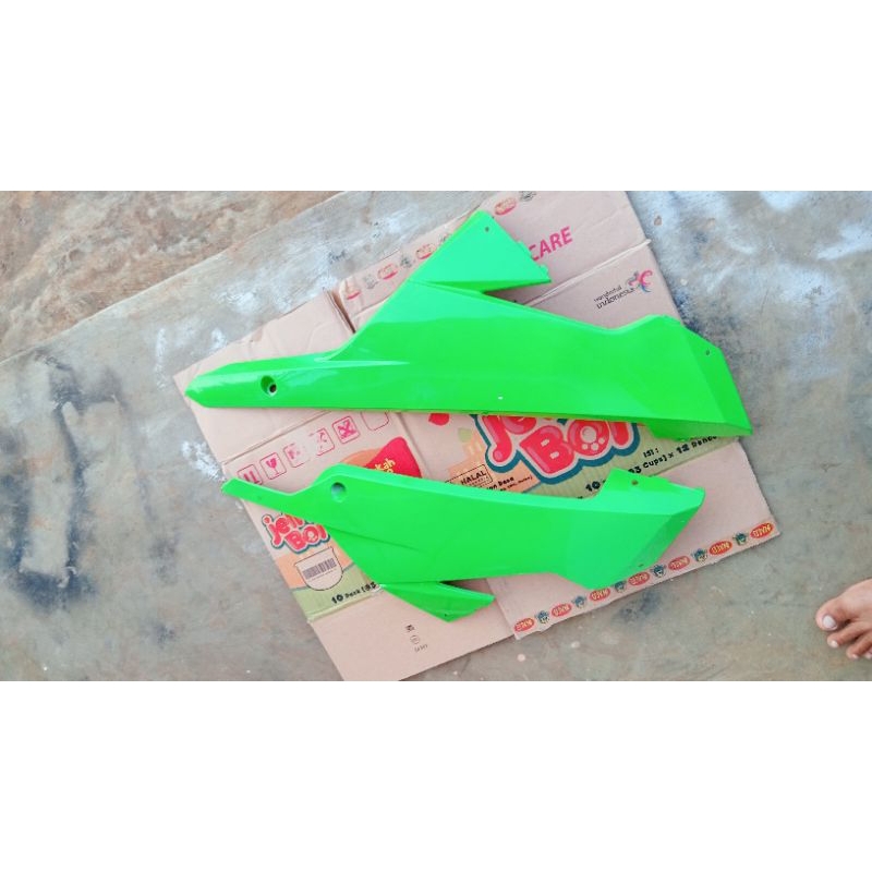 sambungan fairing depan ninja 250 fi old bekas