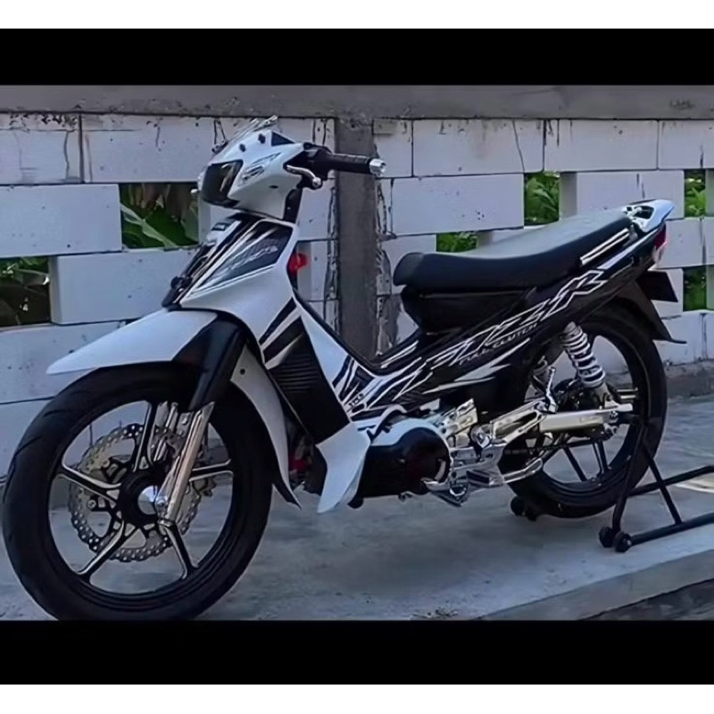 STRIPING FIZ R CUSTOM 2004 RACING PUTIH Hitam