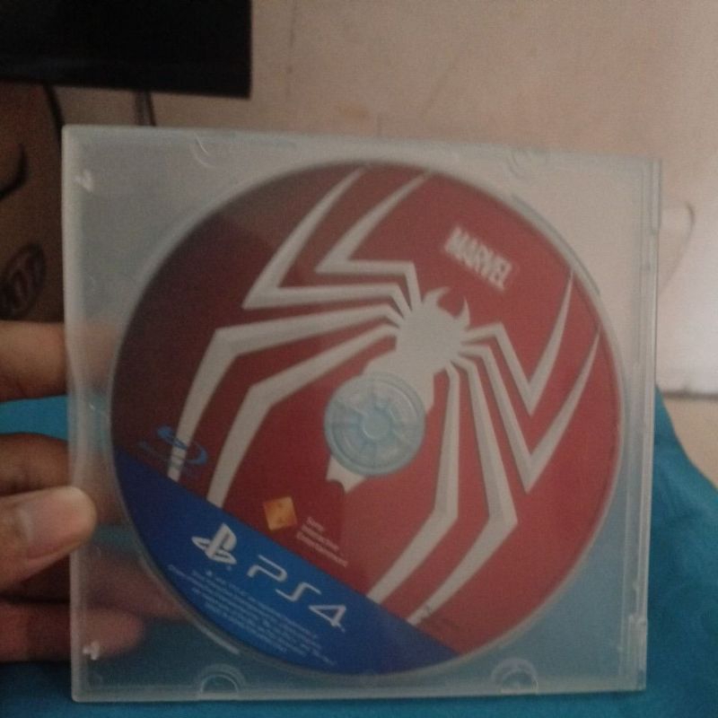 kaset bd ps4 marvel spiderman second