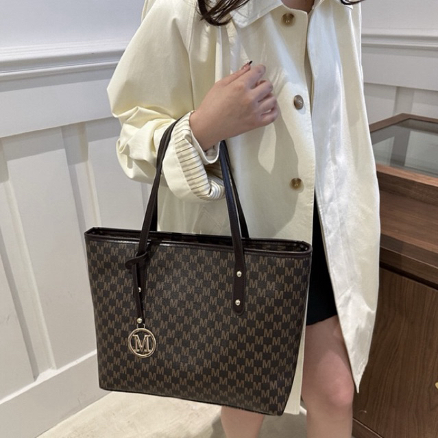Tas Tote Bag MK Wanita Import Shoulder Bag Korean Style Kapasitas Besar Tas Bahu Wanita Kuliah Terba