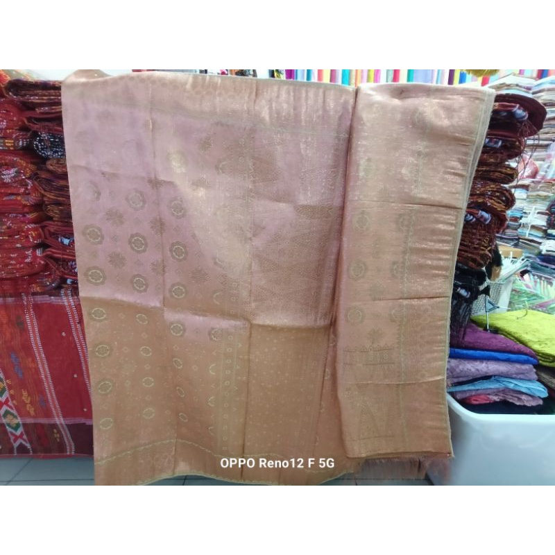 SONGKET MESIN PALEMBANG WARNA PINKFUTCIA TUMPAL ADA PINTING HIJAU SAGE