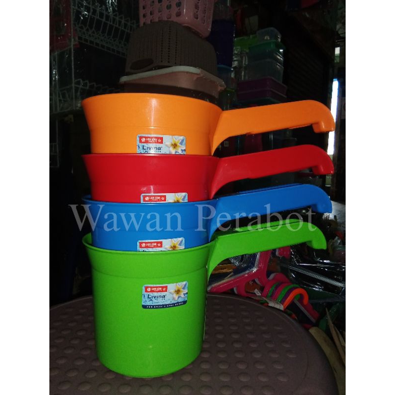 Lion Star-Gayung Mandi/Gayung air Lion Star Livina