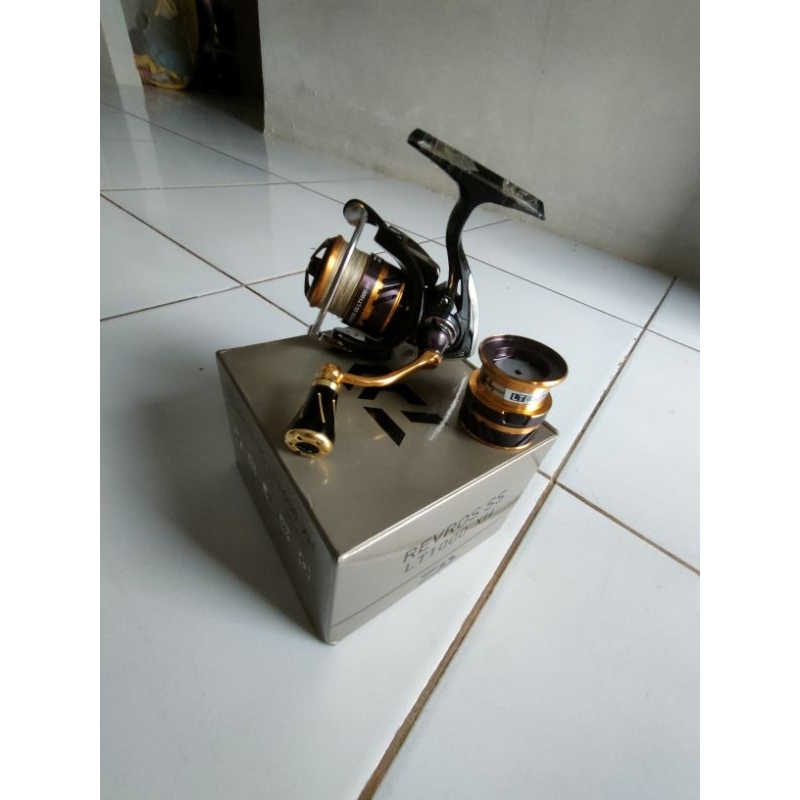 reel daiwa revros ss uk 1000