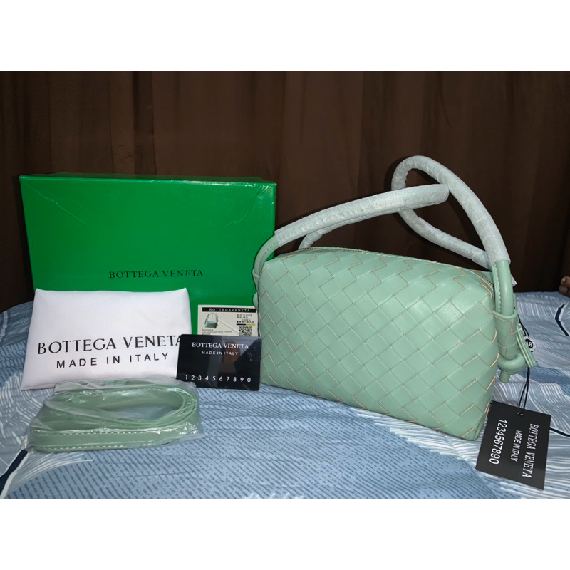 Tas Wanita Bottega Veneta