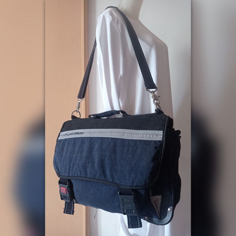 Messenger bag besar KIPLING preloved/second