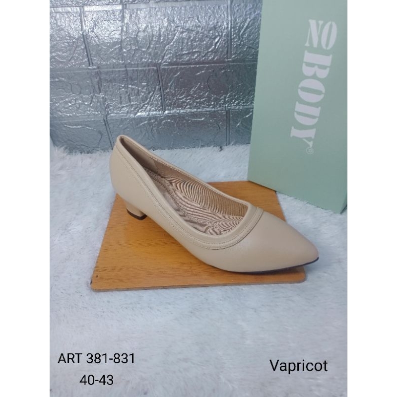 SEPATU HAK IMPORT WANITA NOBODY 381-831