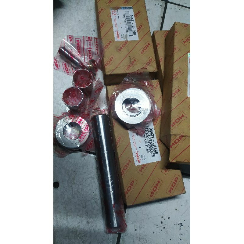 king pin kit hino dutro 130 original HOP,kingpin kit sterring 04431- LHE60,kingpin hino dutro - toyo
