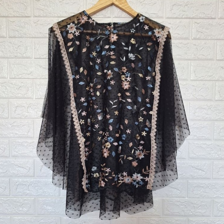 KODE K82H Kimaya cape outer blouse gardenia mix tile doty  By Maylandung