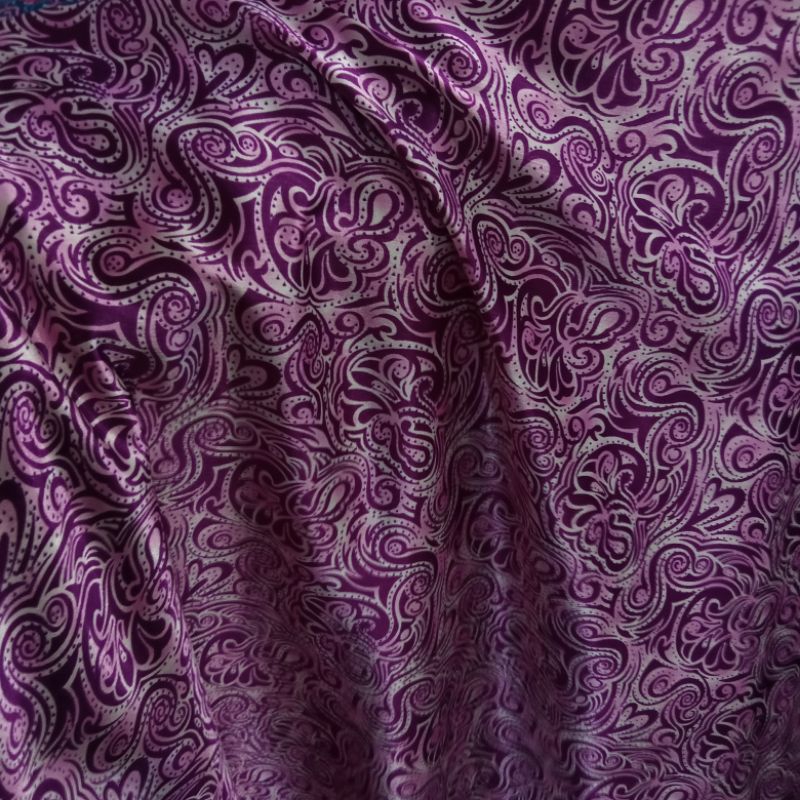 Kain - Kain Satin Silk Motif Abstrak Import - Kain Satin Silk - Kain Meteran | Harga Per Setengah Me