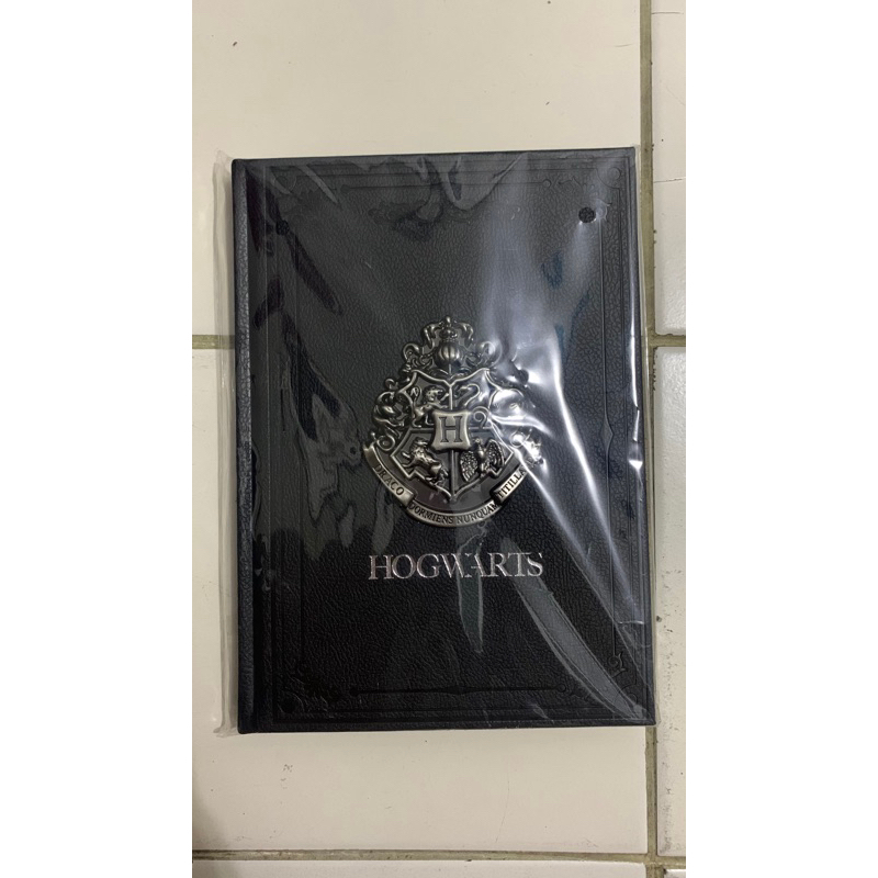 

NOTEBOOK HARDCOVER HARRY POTTER HOGWARTS