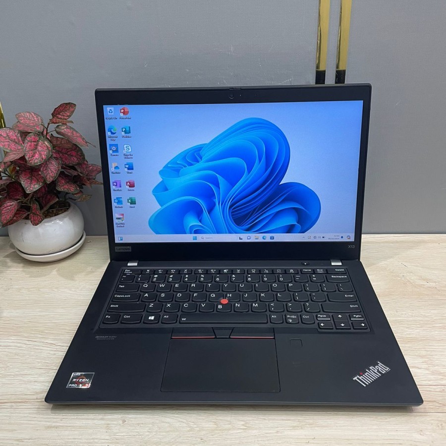 Laptop LENOVO THINKPAD X13 RYZEN 5 Second Mulus 13-Inch RAM 16GB