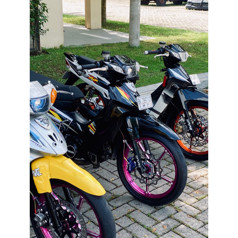 kaliper rcb fizr warna biru