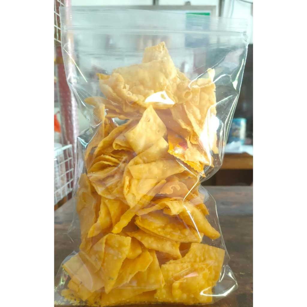 

KERIPIK BAWANG GRATIS SAOS SAMBAL 250 gr