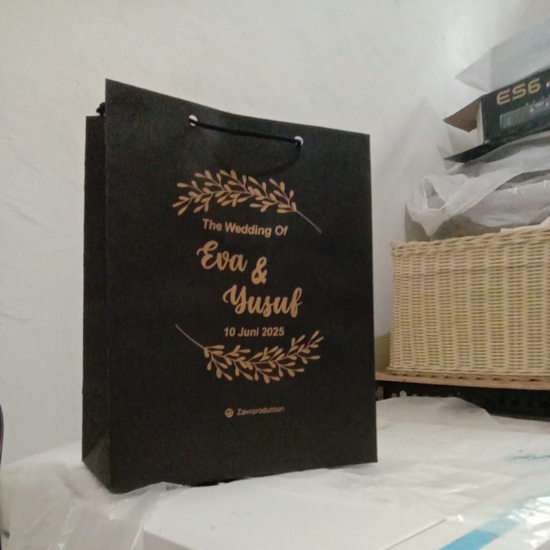 

paperbag Hitam sablon