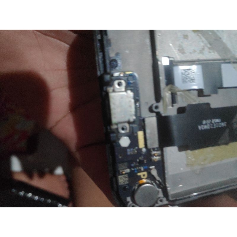 papan cas ori pocophone f1