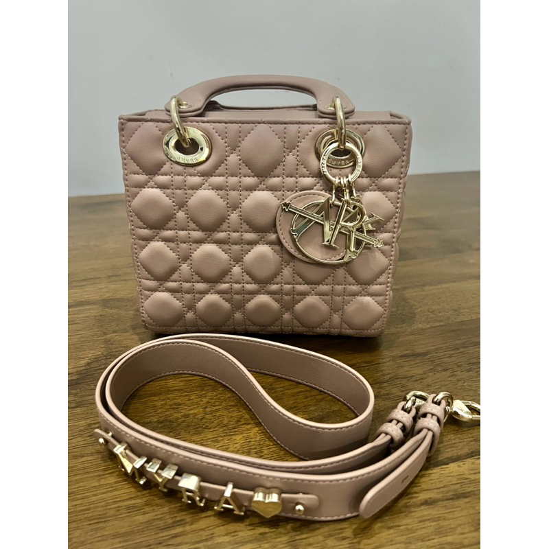 iwearmyra medium glace nude pink