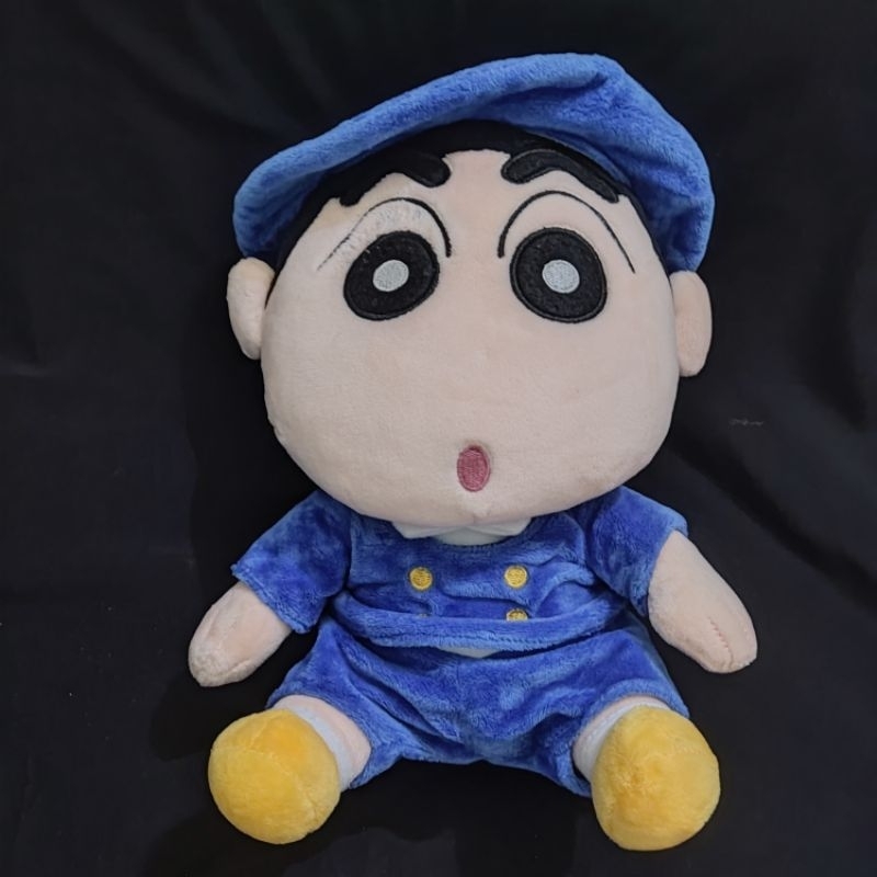 boneka crayon shinchan