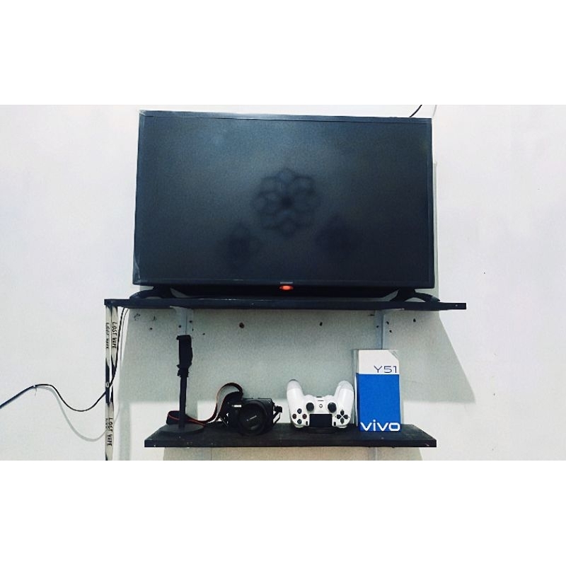 

Papan Rak Kayu Dinding