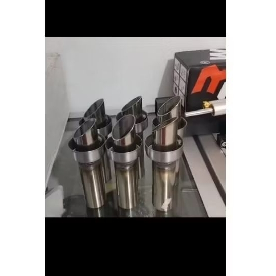 DB killer Akrapovic X-Max