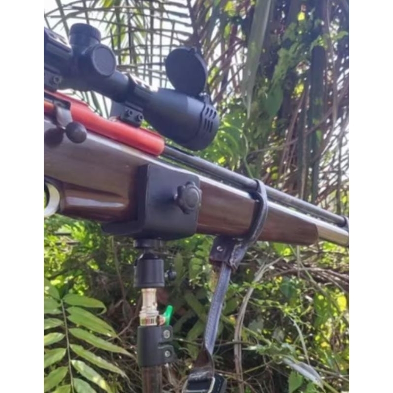 Dudukan bipotd/tripod 3 lapis bisa di setel sesuai popor senapan