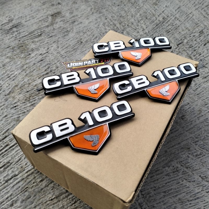 Emblem box aki cb100 logo box aki cb100 sayap detail original