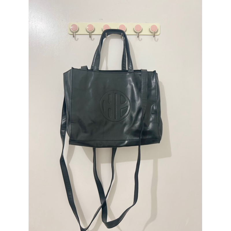 Preloved tas hush puppies hitam