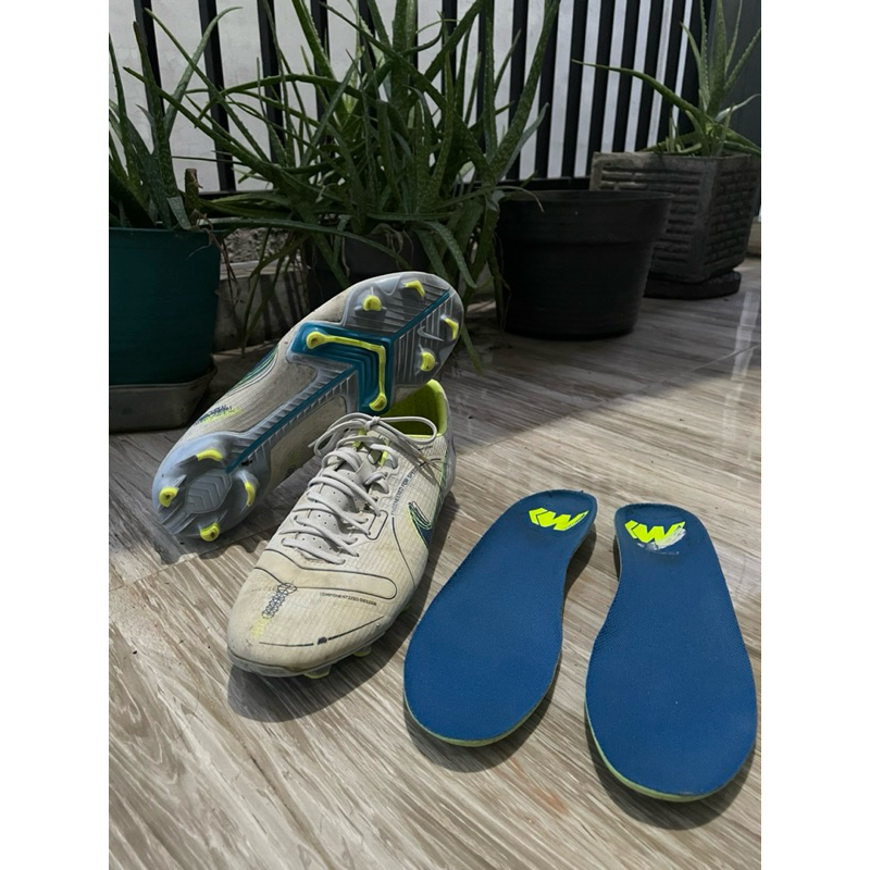 sepatu bola nike mercurial 14 academy