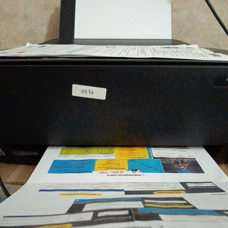 

Cetak Print A4, F4 hitam putih/warna 80 gsm, 75 gsm