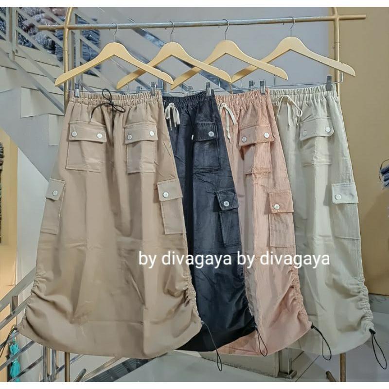 Rok Wanita Corduroy Kargo Serut Polos Mayung Kekinian