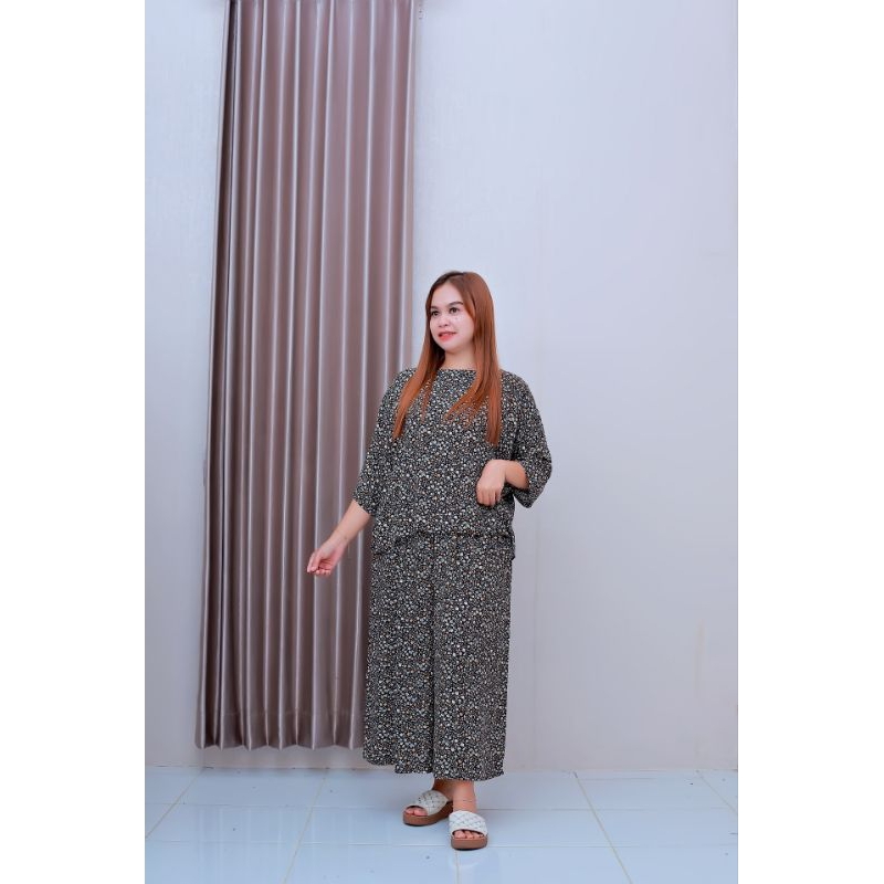 One Set Piyama Jumbo Wanita//Pajamas Lengan Pendek Wanita//Piyama Wanita//Piyama Wanita Ld 130//Paja