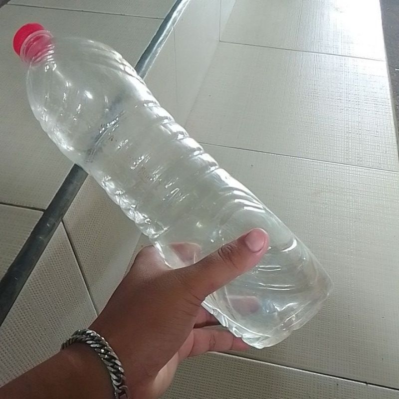 botol bekas aqua,vit,le mineral dll