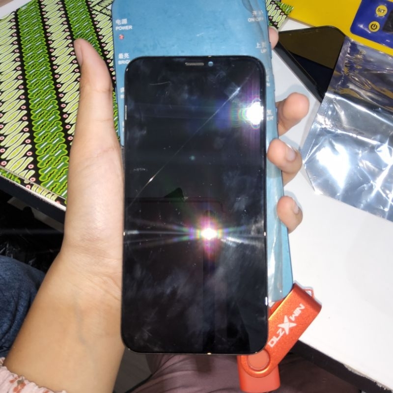 LCD IPHONE XS ORIGINAL ASLI MINUS RETAK SEHELAI SELEBIHNYA NORMAL