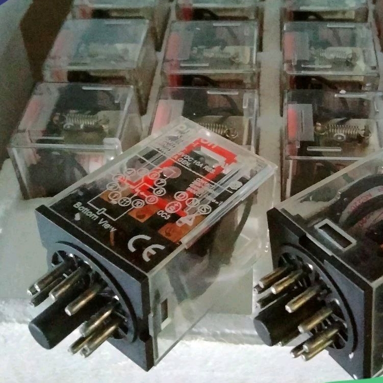 RELAY AC 11P 11 PIN 11 KAKI 220V 220 VOLT MK3P-1 OMRON