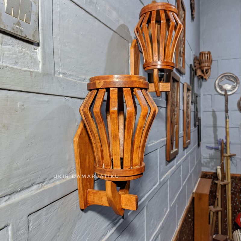 LAMPU TERAS KAYU/Lampu Dinding/LAMPU HIAS Dari KAYU