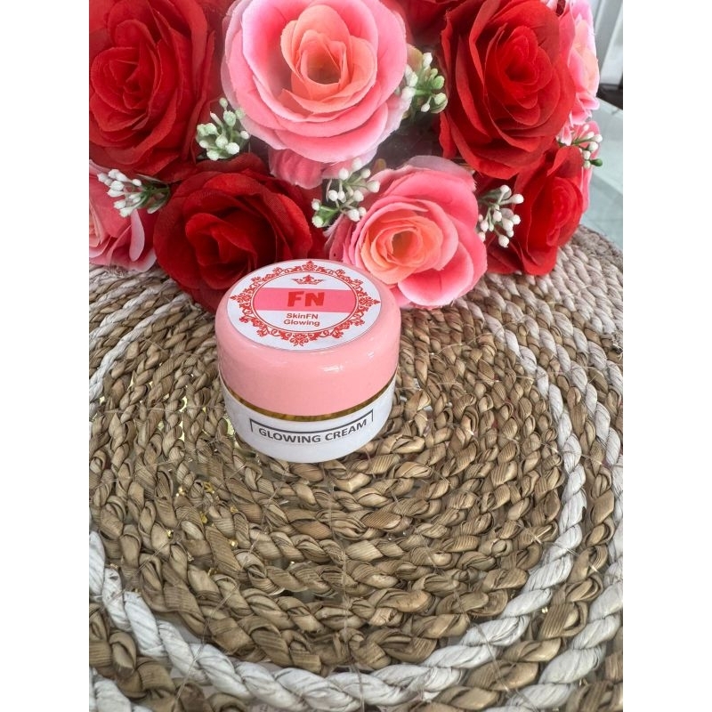 SKIN FN GLOWING (cream malam)