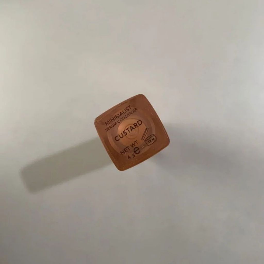 Esqa minimalist serum concealer preloved