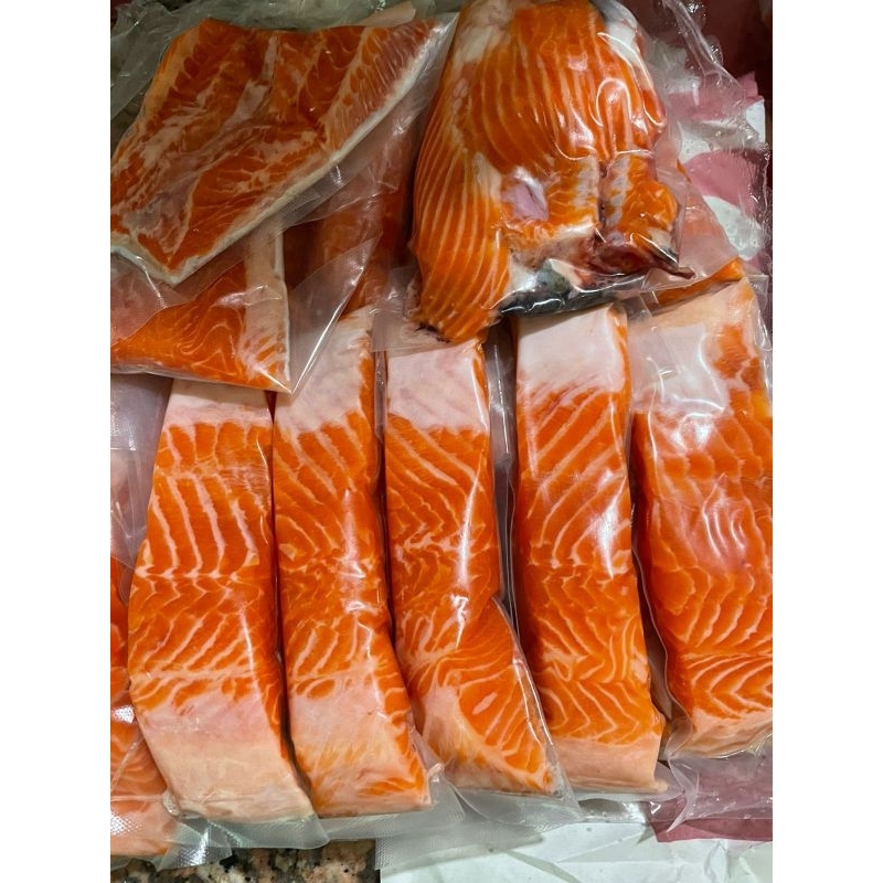 

Fresh Wild Salmon Fillet Premium 1KG (Norwegian Salmon Liar)