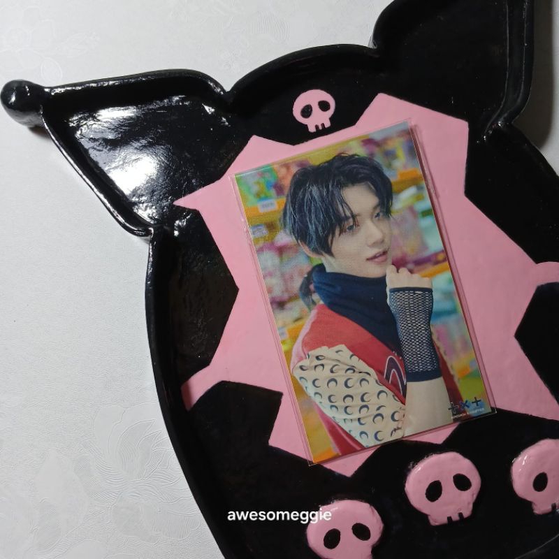 TXT Photocard FOE reg: Hueningkai escape, Yeonjun Topi, Yeonjun UMS POB Sticker