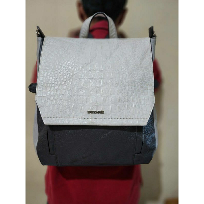 Preloved full leather backpack Bruno Magli two tone