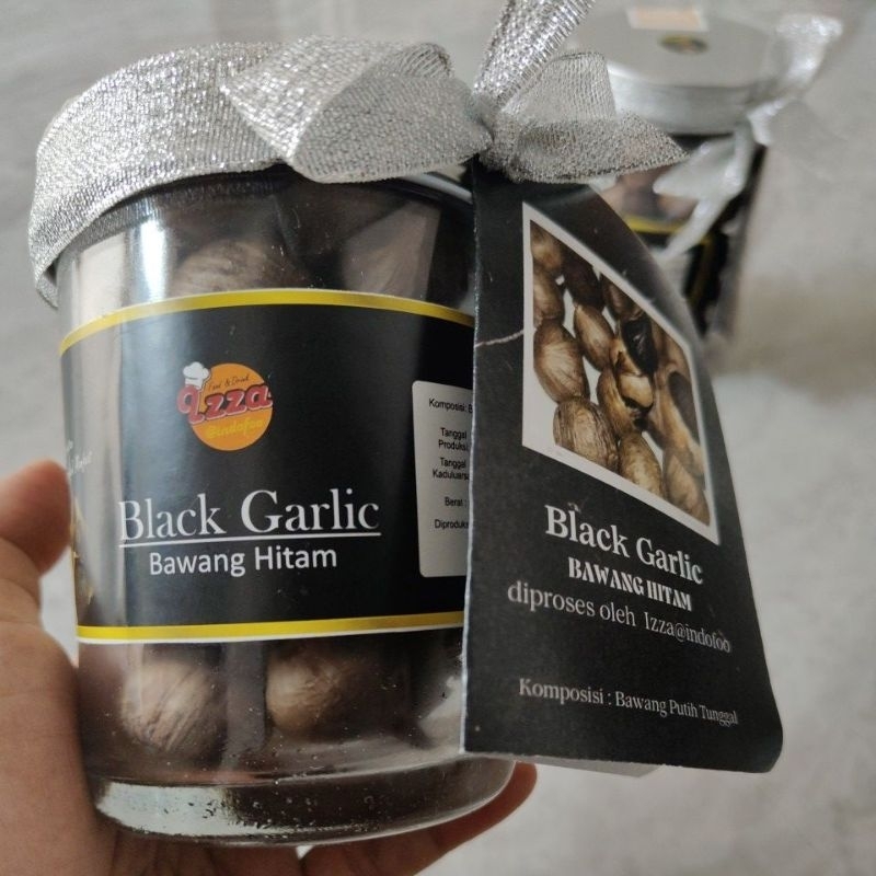 

Black Garlic izz@indofoo 200 gram
