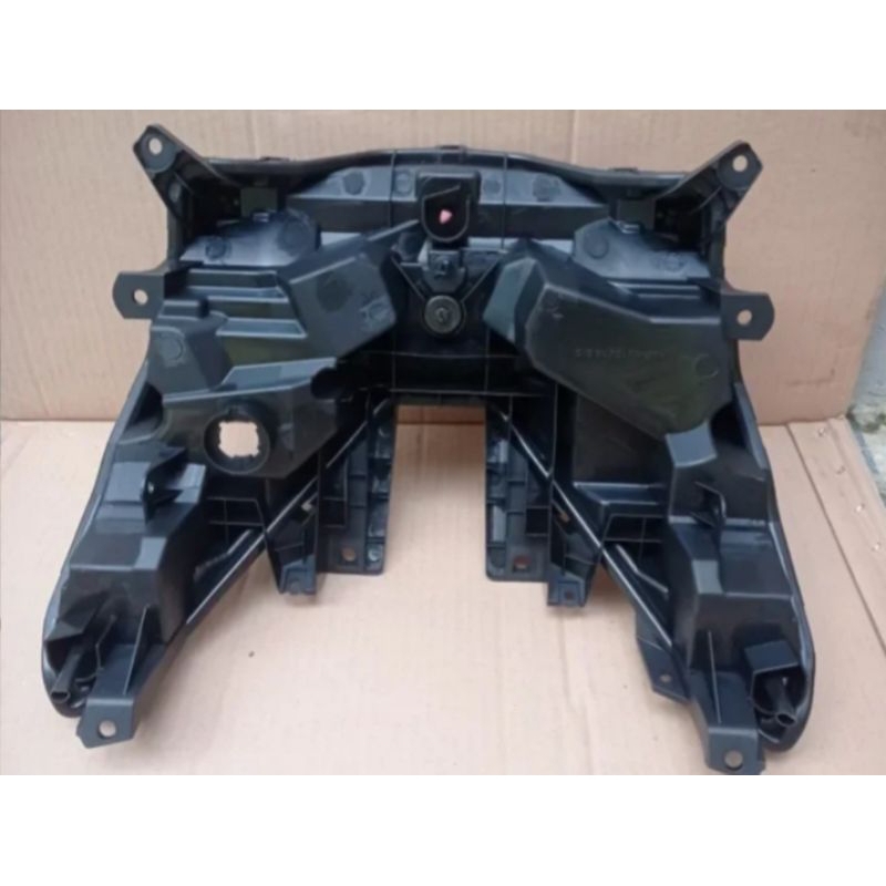 BATOK HOUSNG LAMPU DEPAN VARIO NEW 125/150 ORIGINAL