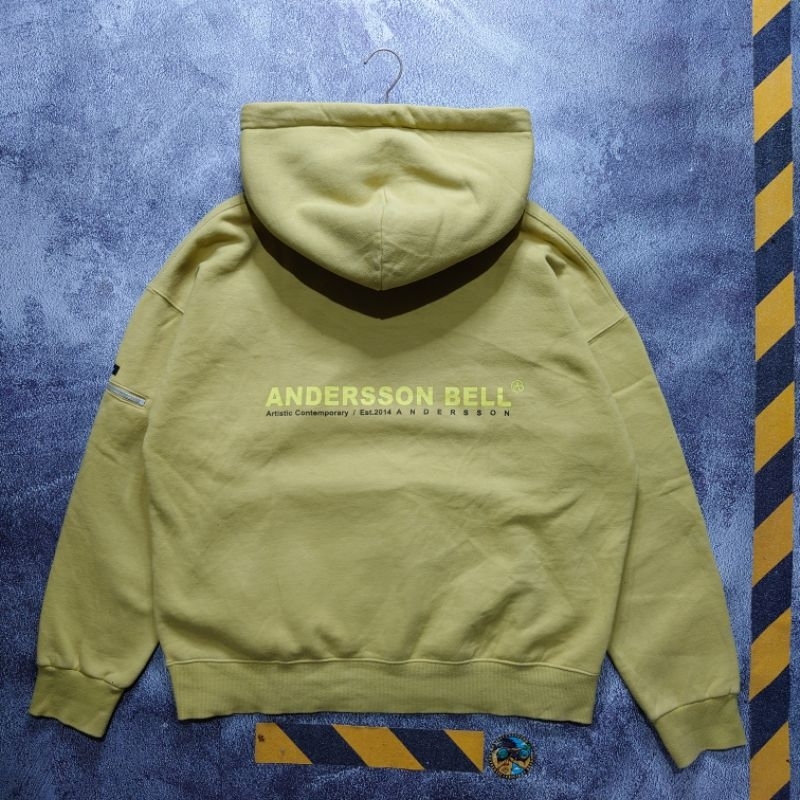 hoodie Anderson bell