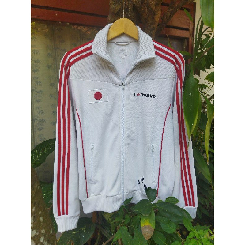 tracktop adidas tokyo