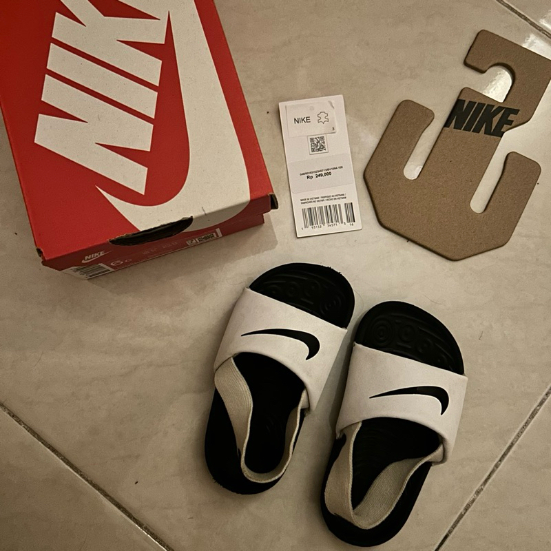 [PRELOVED] NIKE KAWA SLIDE